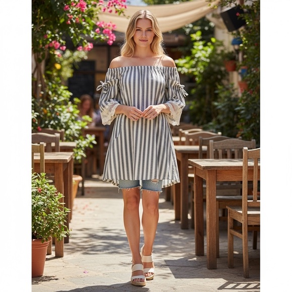Umgee Striped Linen Crochet Off Shoulder Dress
New - Picture 2 of 9
